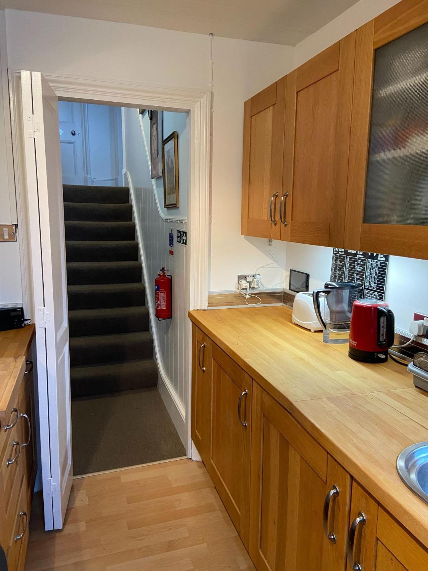 Deluxe Three Bed Bnb In Henley-On-Thames Near Station River & Town Centre Екстериор снимка